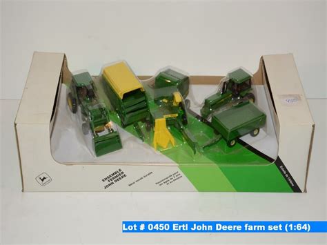 Amazon.com: 1/64 Scale Ertl John Deere